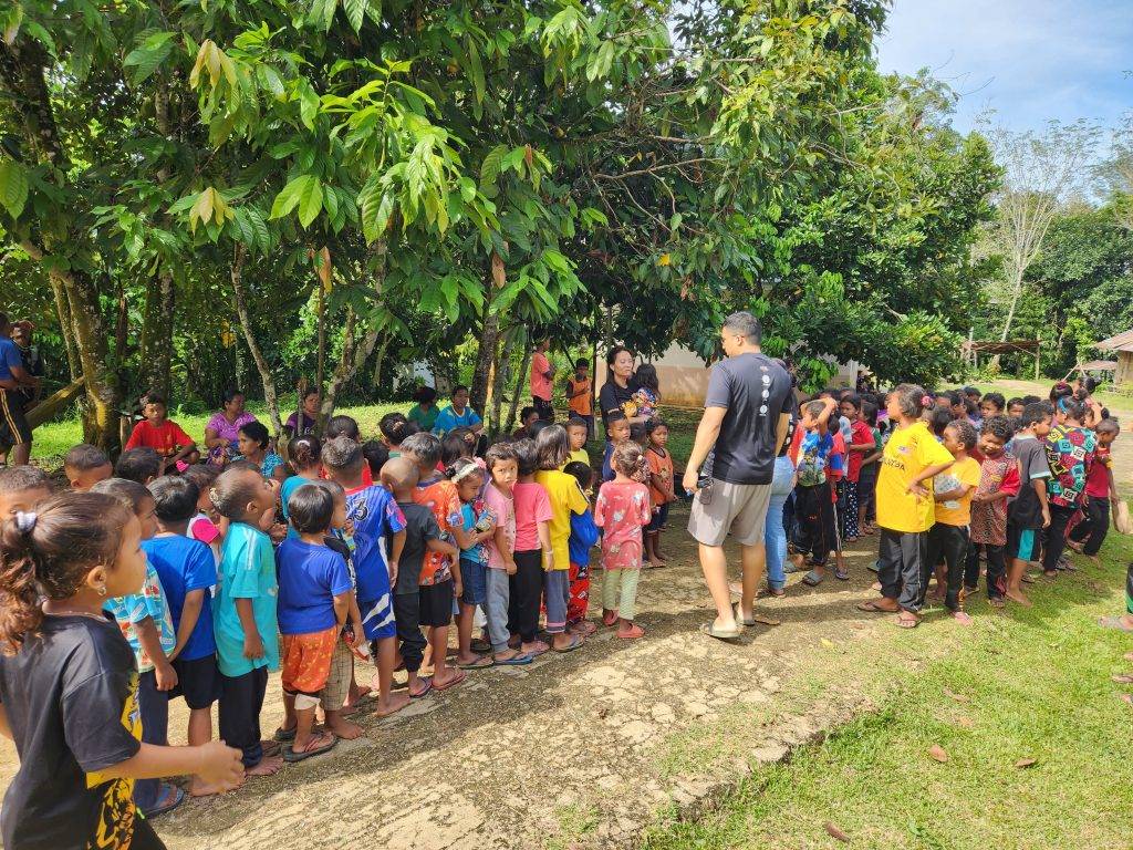 Orang Asli children in the outdoors