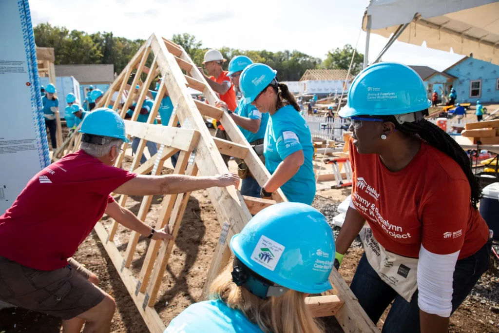 Image source: https://www.nytimes.com/2022/03/22/business/mackenzie-scott-habitat-for-humanity.html